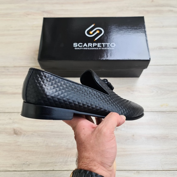 Premium Leather Spiky Men's Loafer - Picture 2 of 7